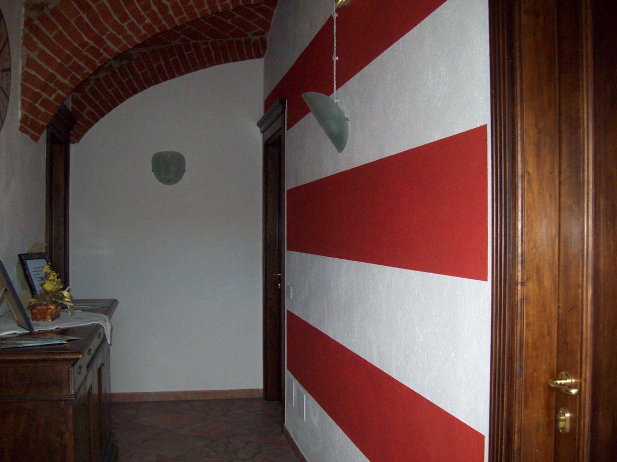 Hotel Excalibur Revello Kültér fotó